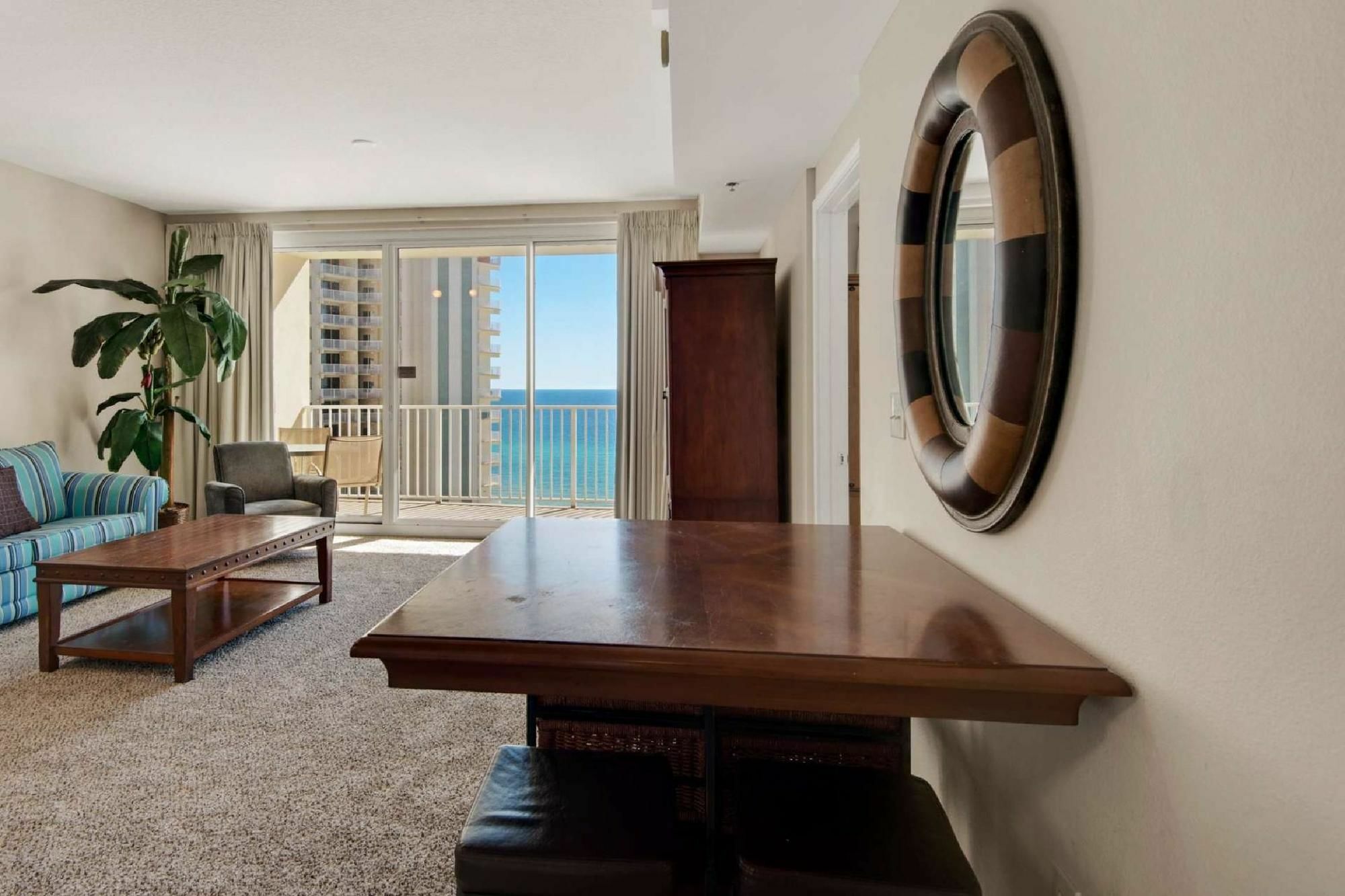 1512 Shores Of Panama 3*